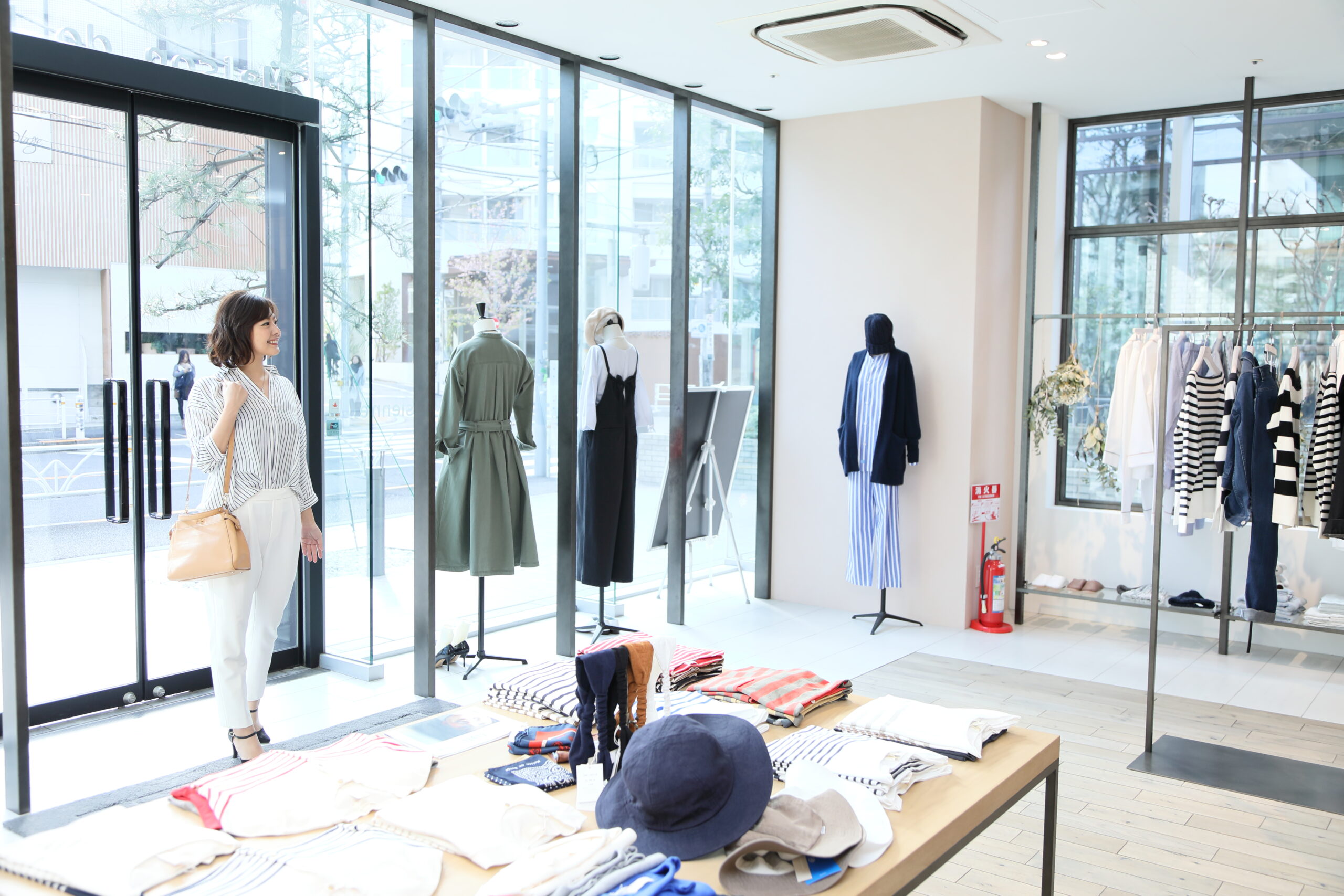 講師による店舗の覆面調査（ミステリーショッパー）の実施